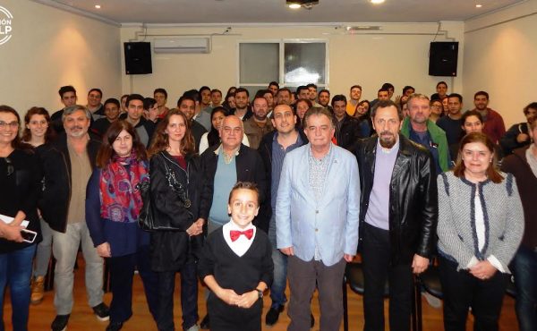 Sede Bernal: Conferencia sobre pinturas digitales y croquis