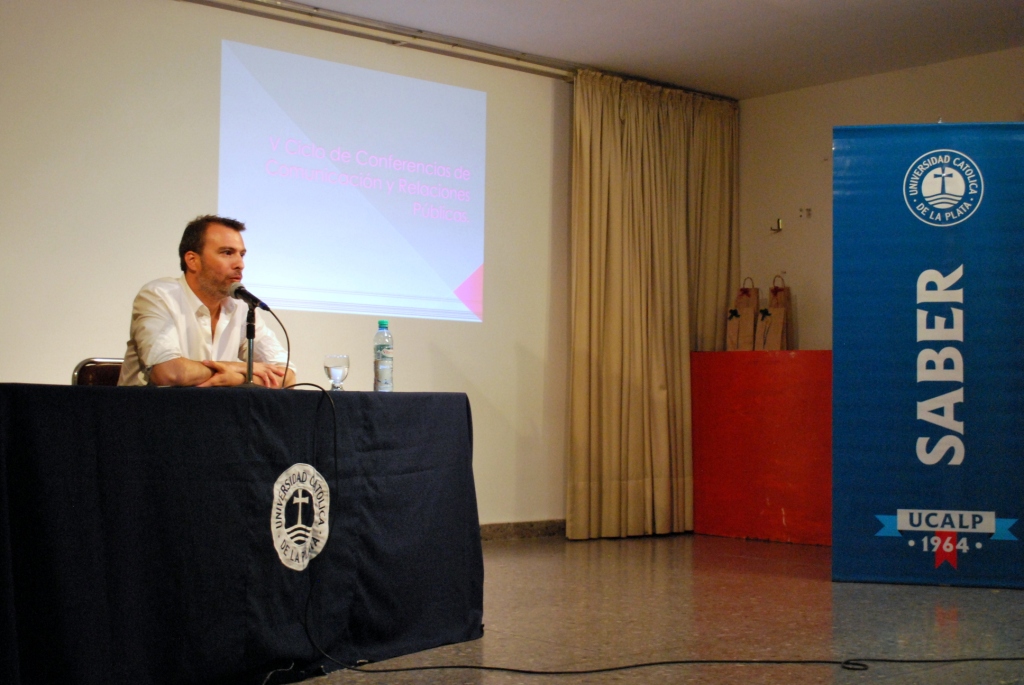 V Ciclo de Conferencias de Comunicación y Relaciones Públicas