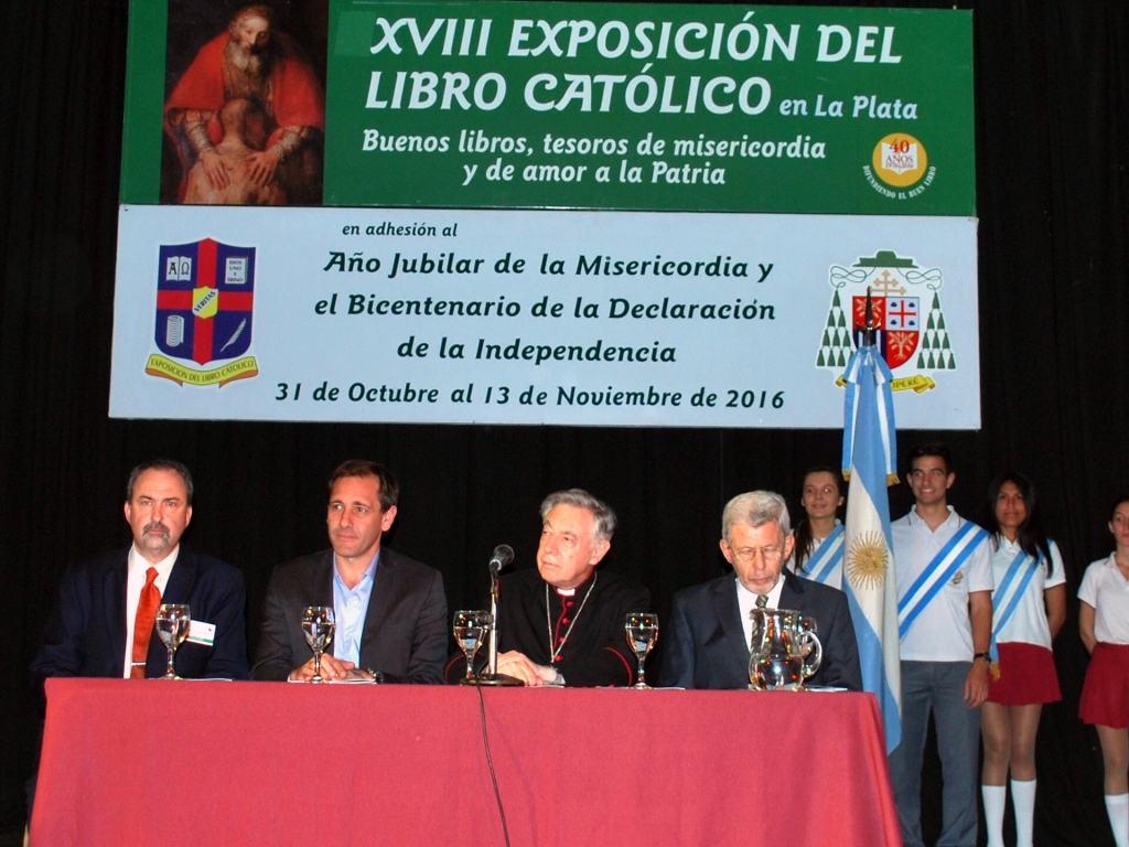 Exposición del Libro Católico en La Plata