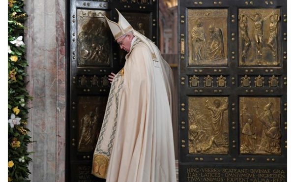 El Papa clausuró el Año Santo