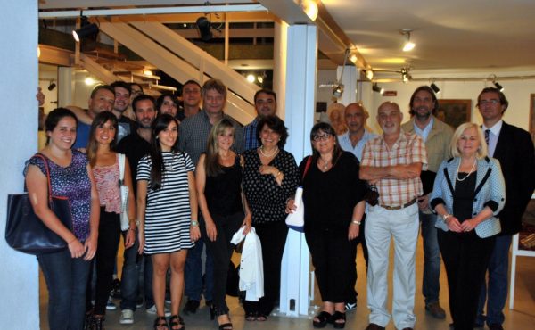 Encuentro con graduados de la  Facultad de Arquitectura y Diseño