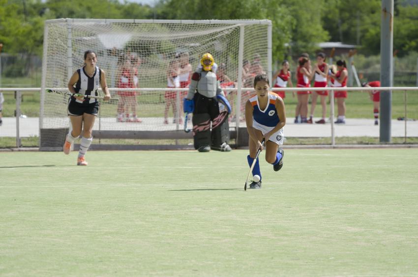 Gran temporada para el equipo de hockey de la UCALP