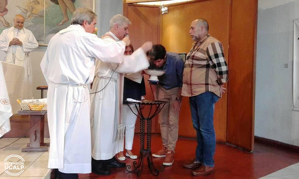  Alumnos de la Sede Bernal celebraron sacramentos