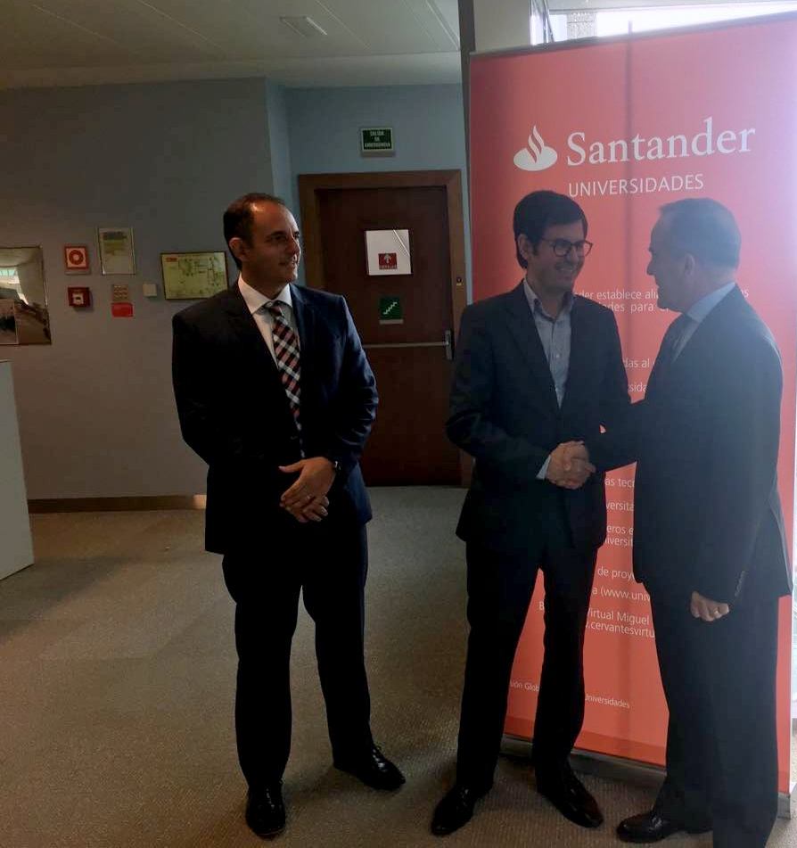 Autoridades de la UCALP fueron recibidas por el Grupo Santander