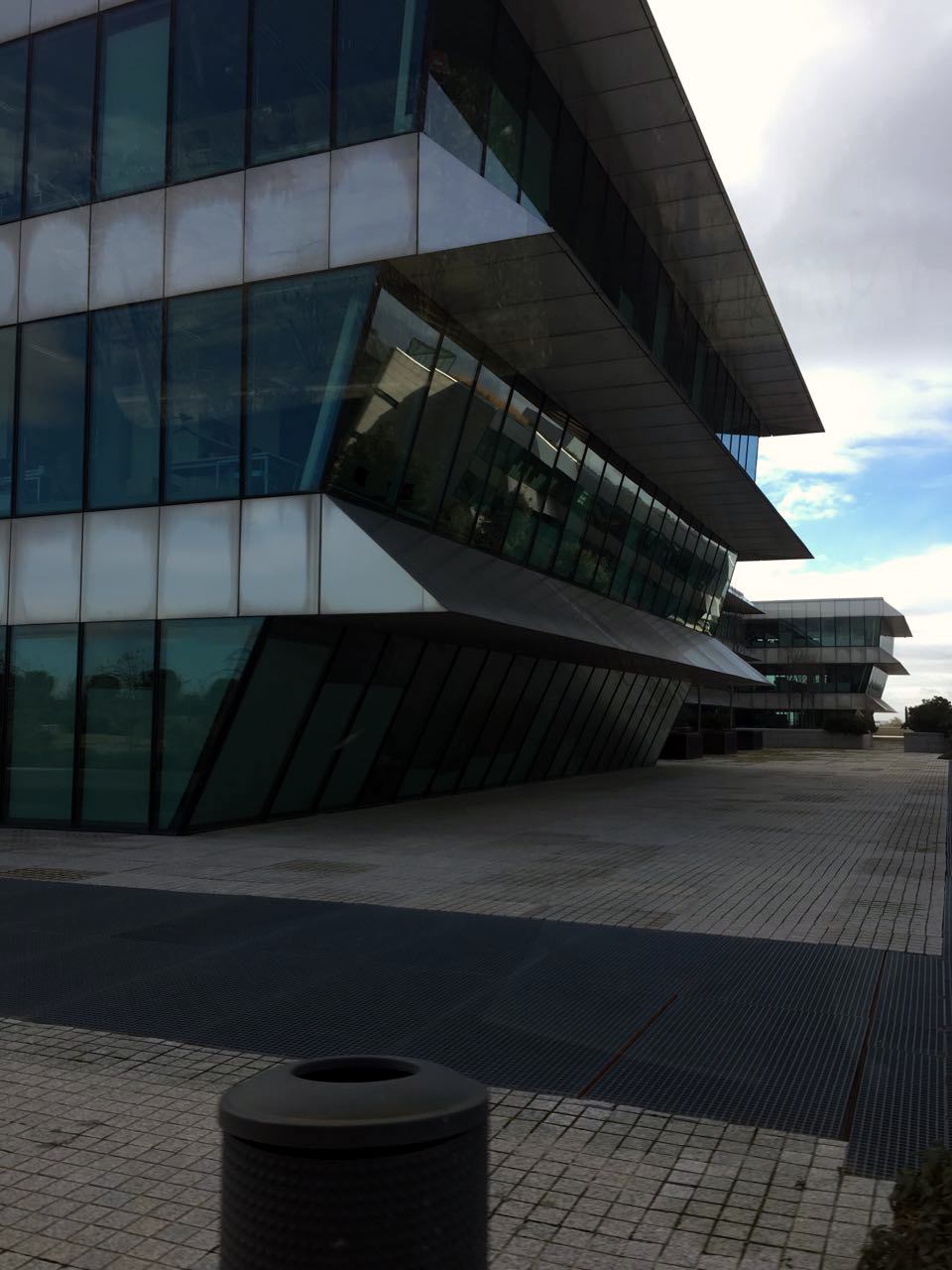 Autoridades de la UCALP fueron recibidas por el Grupo Santander