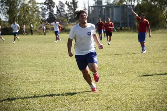 El equipo de fútbol de la UCALP marcha invicto