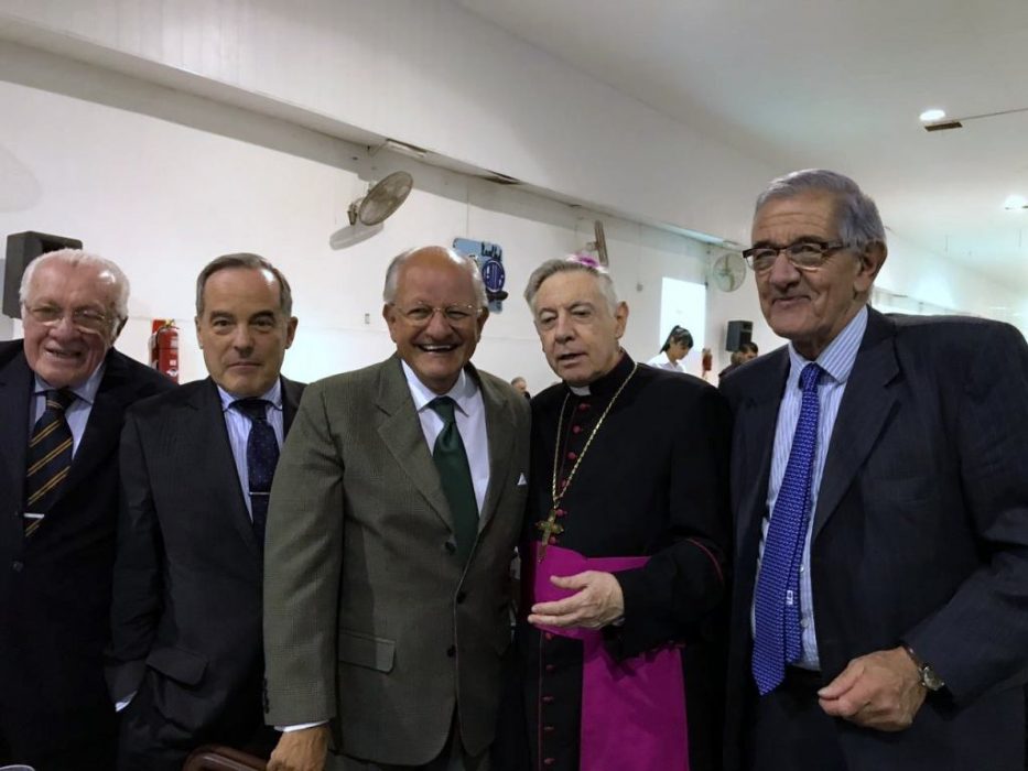 Monseñor Héctor Aguer celebró las Bodas de Plata Episcopales