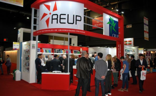 La UCALP participó de la Feria Internacional del Libro