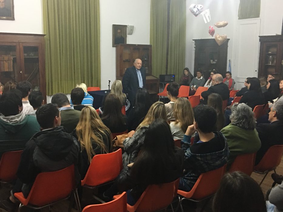 Conferencia “Sobre los orígenes de La Plata”