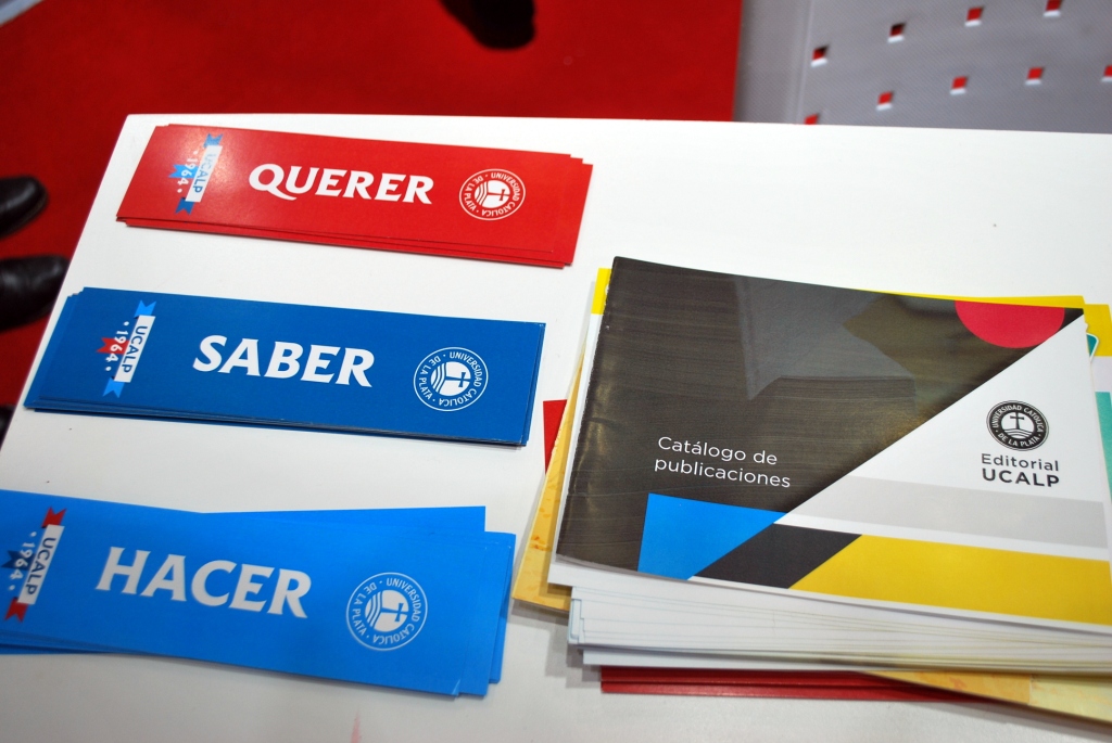 La UCALP en la Feria Internacional del Libro