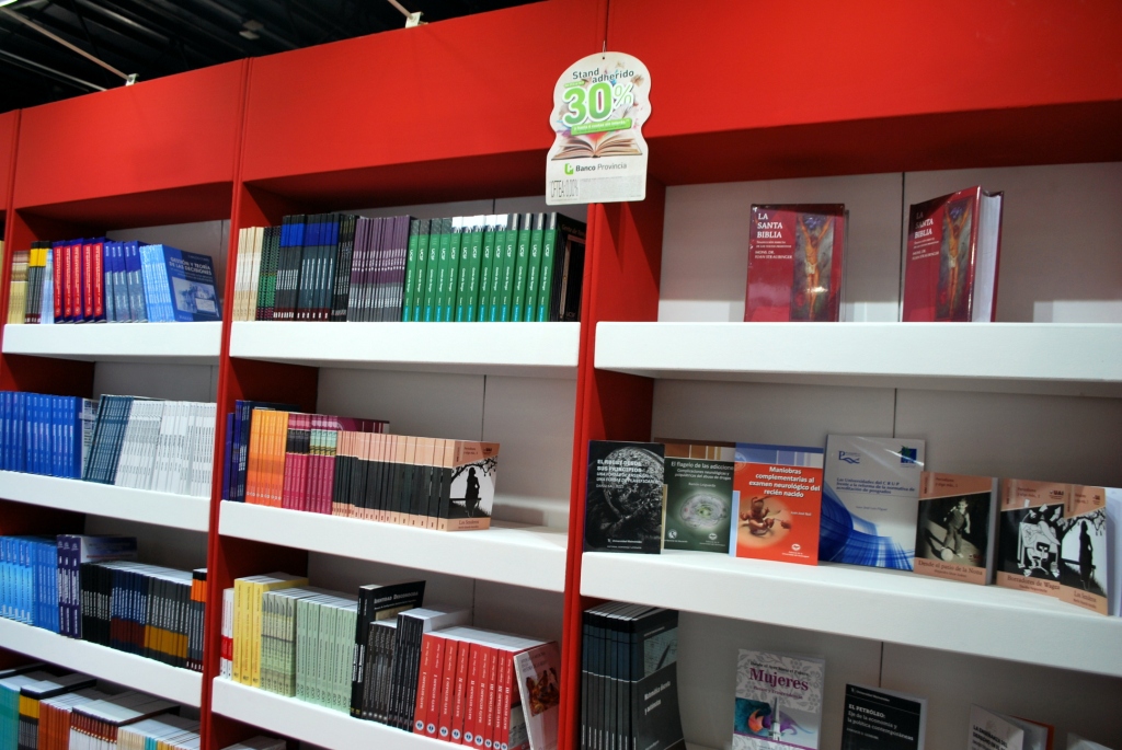 La UCALP en la Feria Internacional del Libro