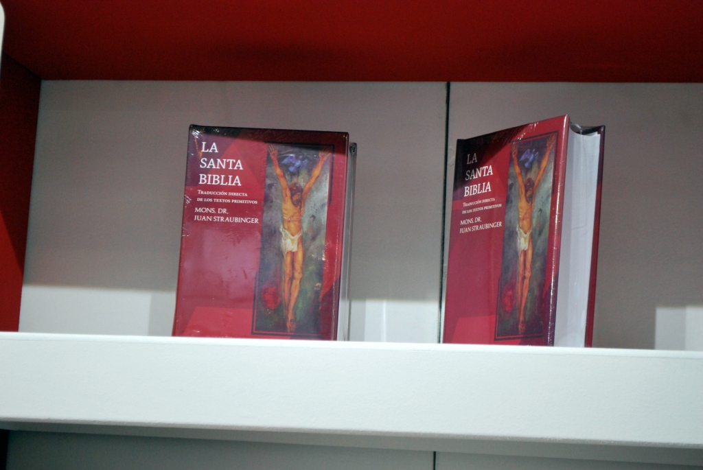 La UCALP en la Feria Internacional del Libro