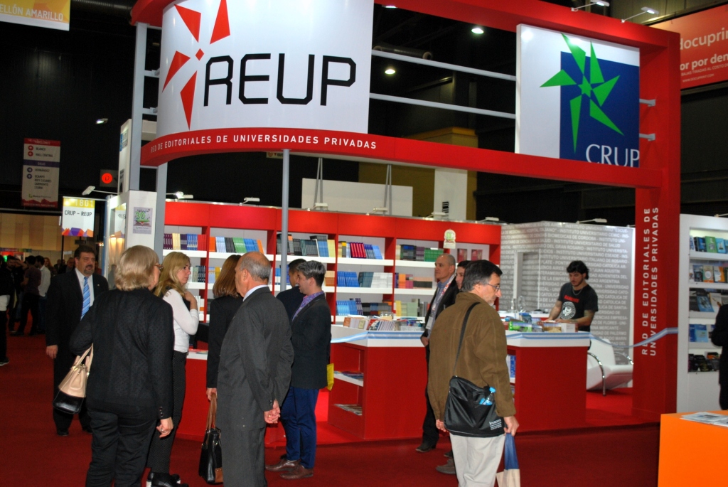 La UCALP en la Feria Internacional del Libro