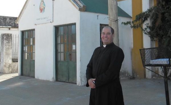 Charla sobre el trabajo pastoral de alumnos