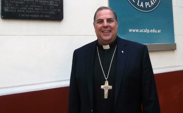 Mons. Bochatey, Miembro Ordinario de la Pontificia Academia para la Vida