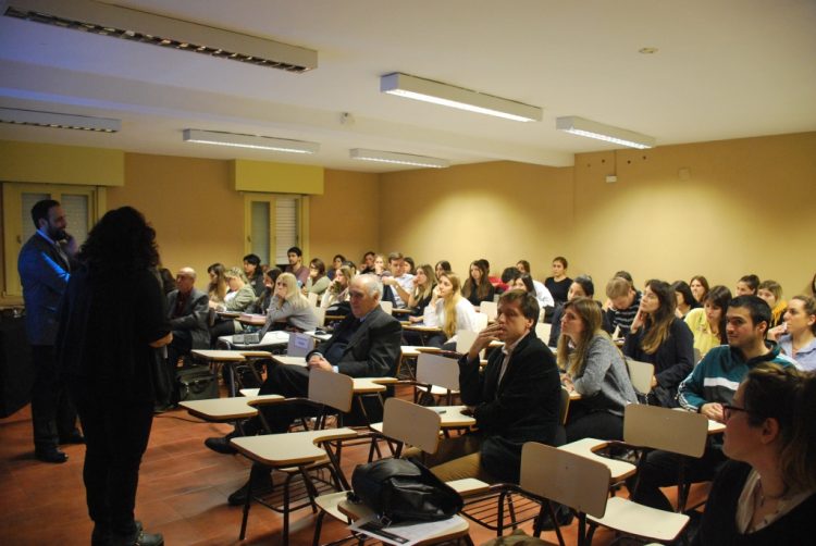 ????????????????????????????????????