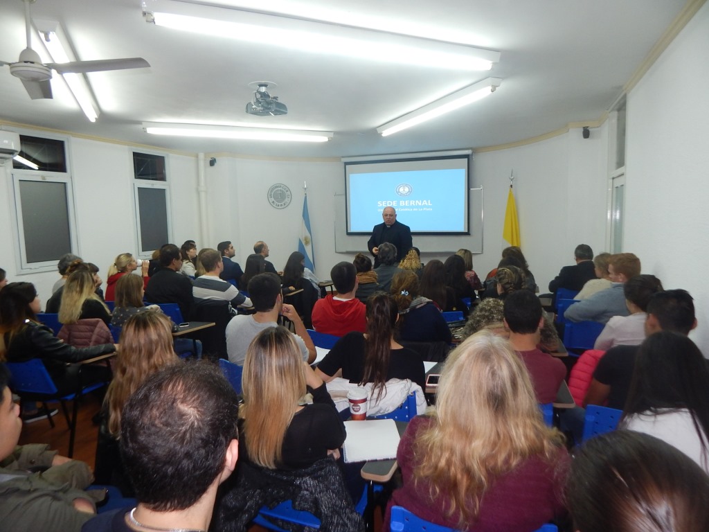 Jornada de Derecho Canónico sobre el Matrimonio y los procesos en la ley de la Iglesia
