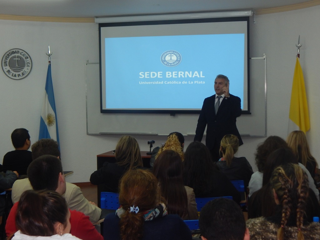 Jornada de Derecho Canónico sobre el Matrimonio y los procesos en la ley de la Iglesia
