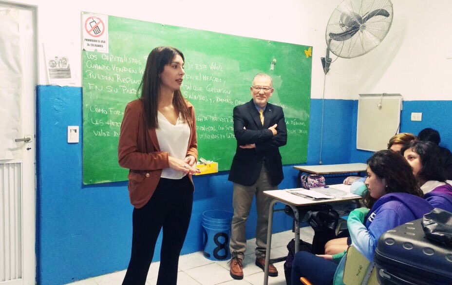 La UCALP Sede Bernal continúa con el programa de visitas a colegios secundarios