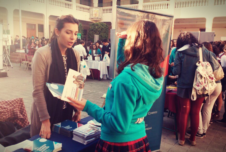 La UCALP Sede Bernal continúa con el programa de visitas a colegios secundarios