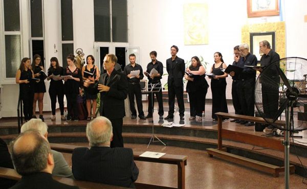 El coro UCALP, presente en la Expo
