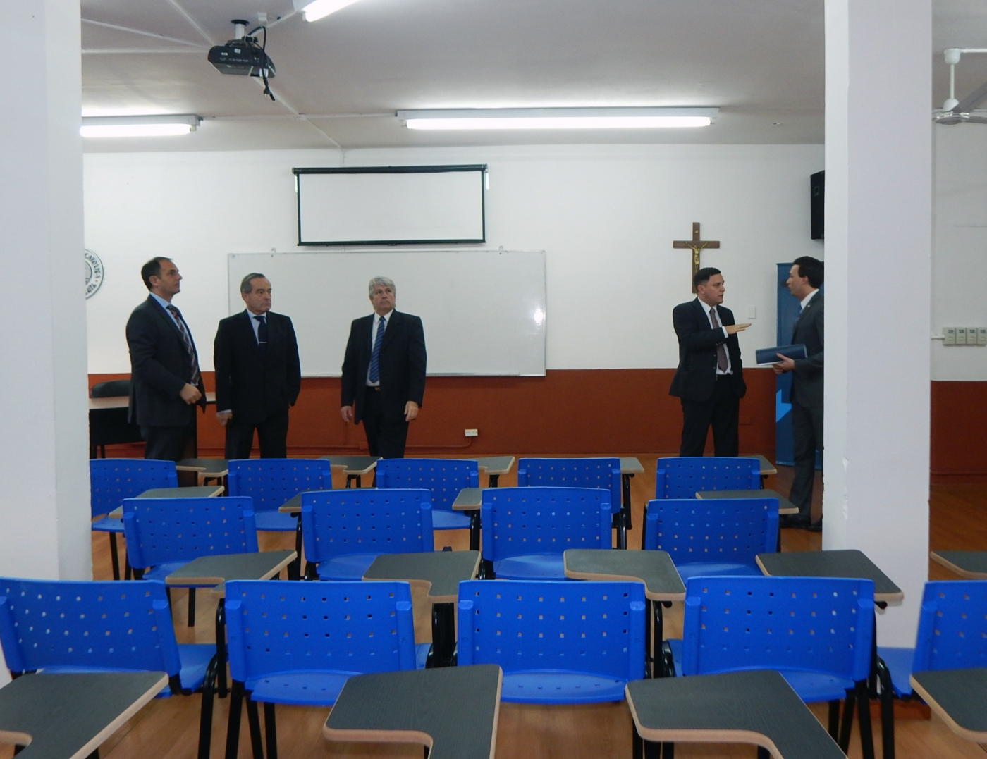 Visita de autoridades de la UCALP a la Sede Bernal 