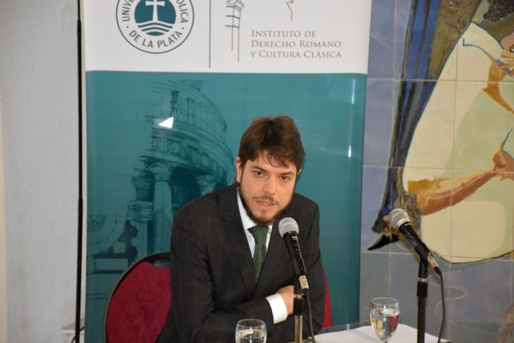 Curso de latín jurídico y exégesis de las fuentes romanas (2)