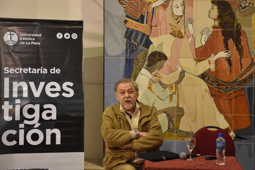 Comenzó el Curso Análisis Científico sobre las Teorías de la Evolución 