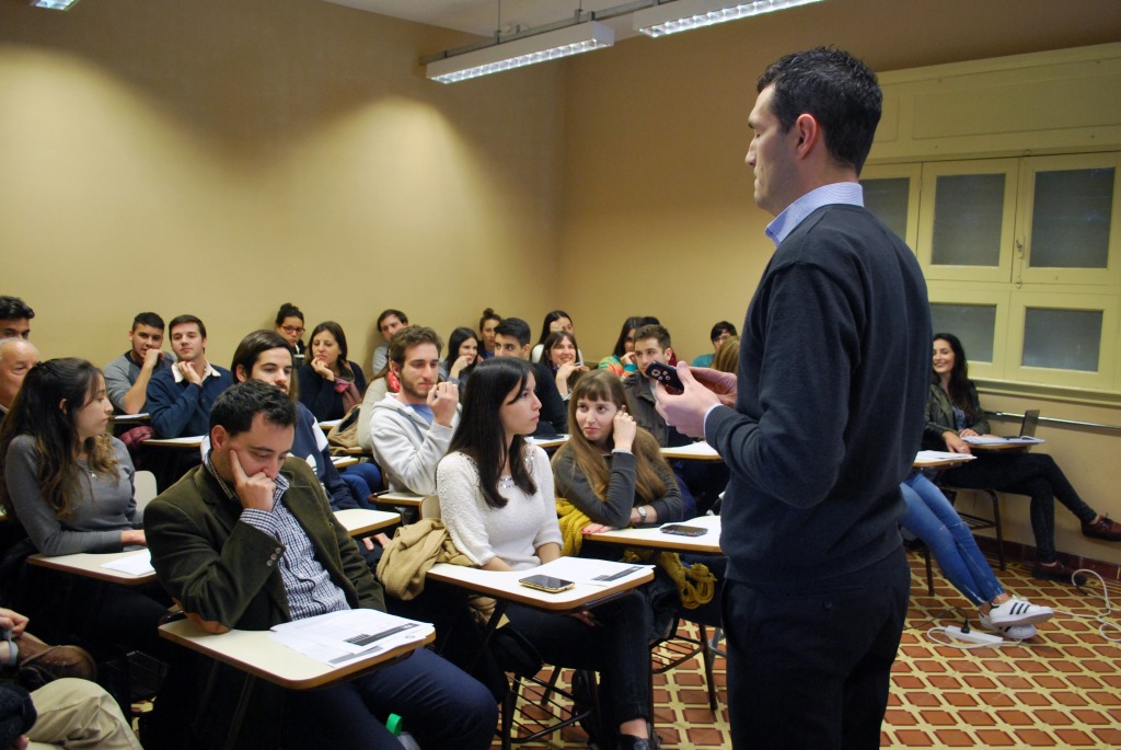 Conferencia sobre Inteligencia Emocional y Racional