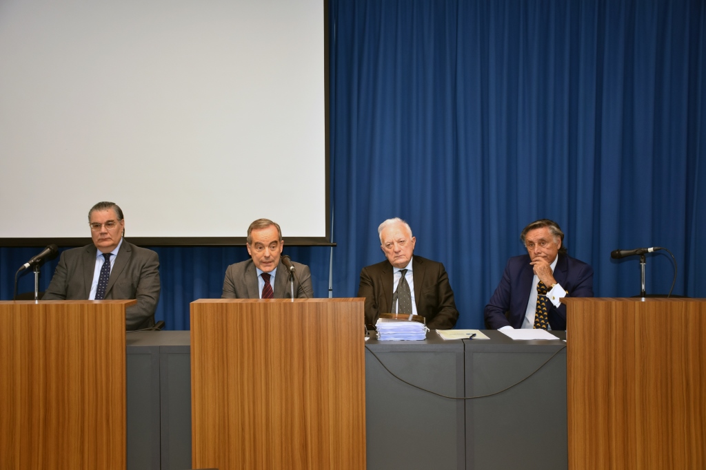 Diplomatura Internacional sobre Corrupción Pública, Privada y Compliance