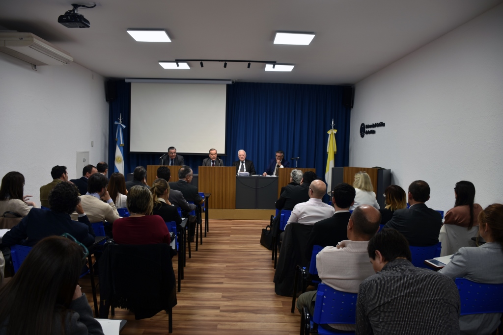 Diplomatura Internacional sobre Corrupción Pública, Privada y Compliance