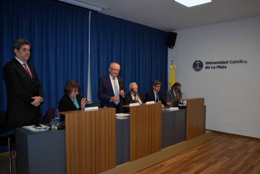 Diplomatura Internacional sobre Corrupción Pública, Privada y Compliance