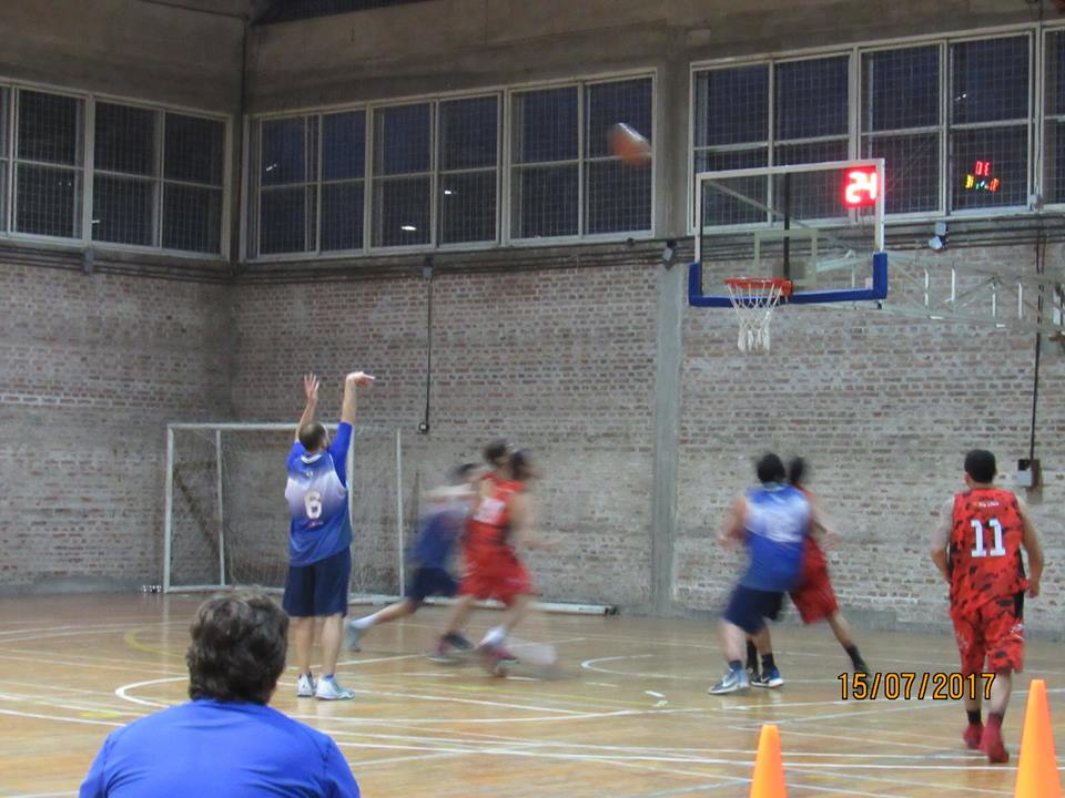 El equipo de básquet de la UCALP se consagró campeón