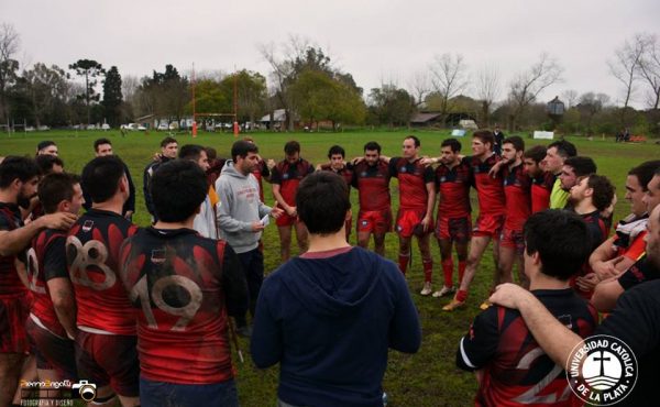 Triunfo del equipo de rugby de la UCALP