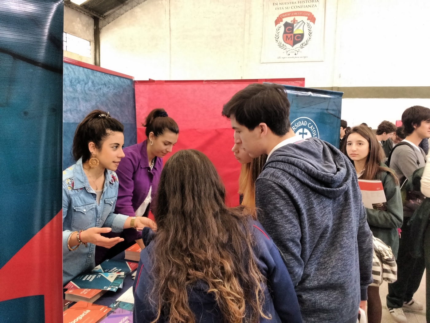 La Sede Bernal participó de diversas ferias universitarias