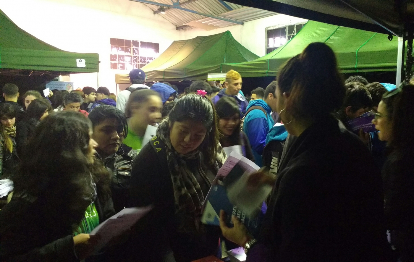 La Sede Bernal participó de diversas ferias universitarias