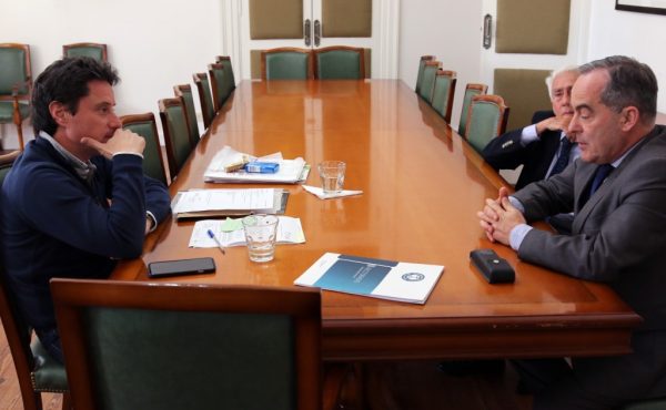 Encuentro entre el Ministro de Educación bonaerense y la UCALP