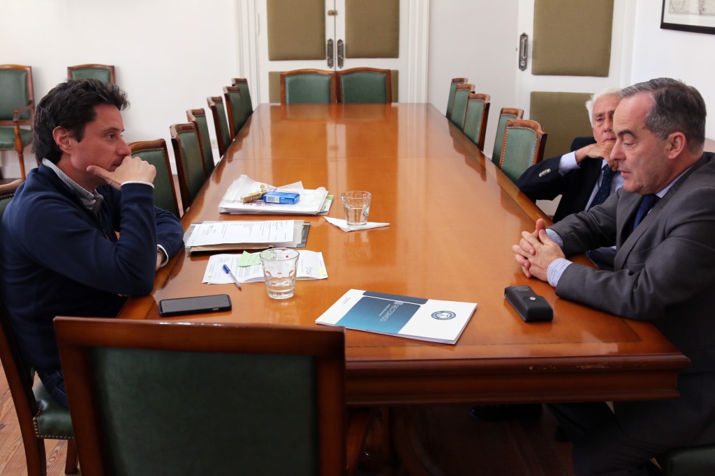 Encuentro entre el Ministro de Educación bonaerense y la UCALP