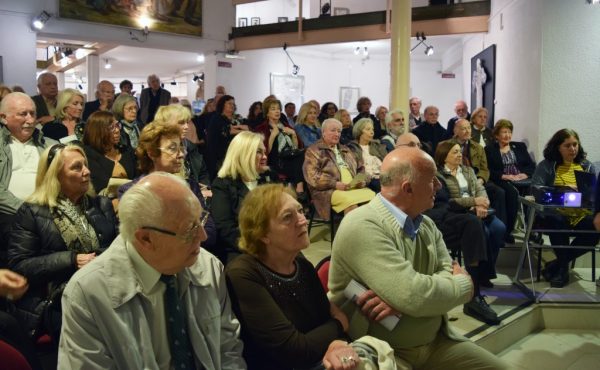 Homenaje a 40 años del incendio del Teatro Argentino
