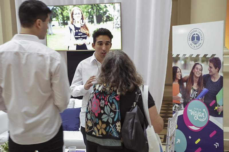 La UCALP en la Feria Viajar