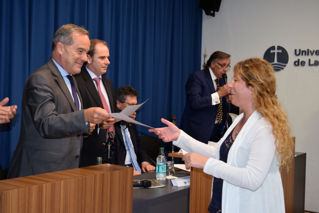 Finalizó la Diplomatura en Corrupción Pública, Privada y Compliance