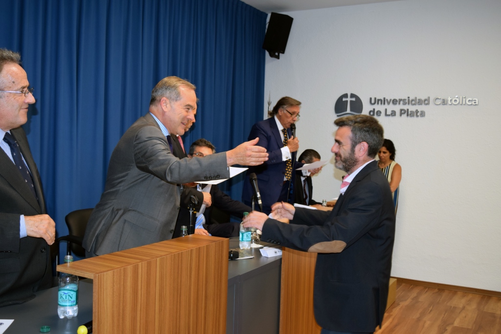 Finalizó la Diplomatura en Corrupción Pública, Privada y Compliance