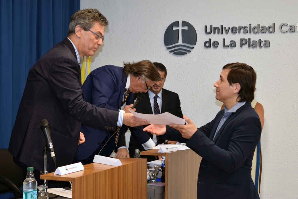 Finalizó la Diplomatura en Corrupción Pública, Privada y Compliance