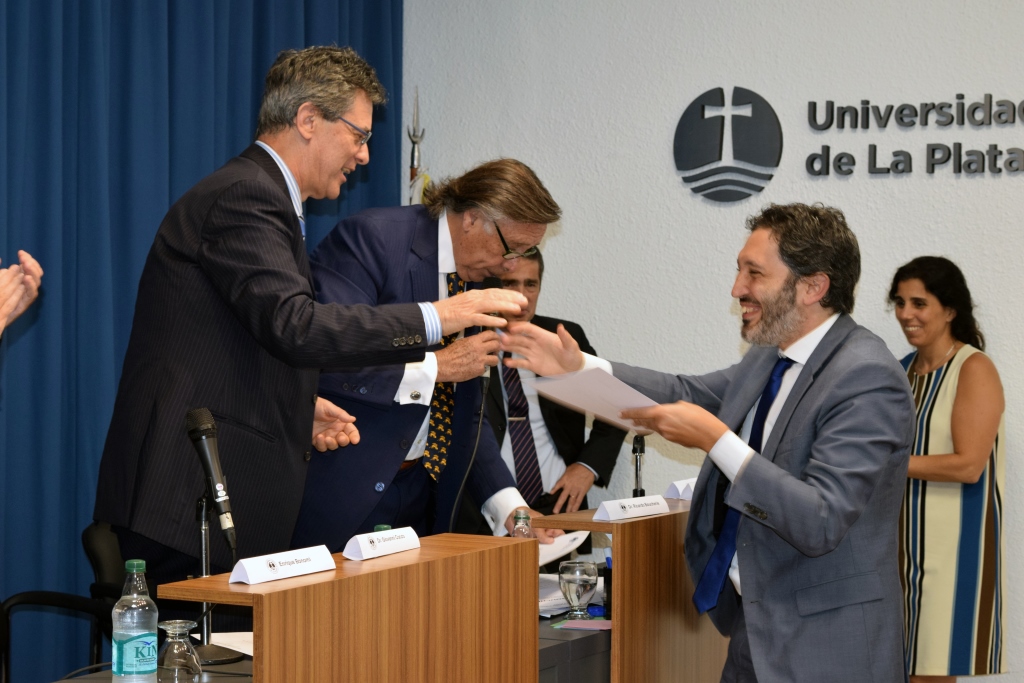 Finalizó la Diplomatura en Corrupción Pública, Privada y Compliance