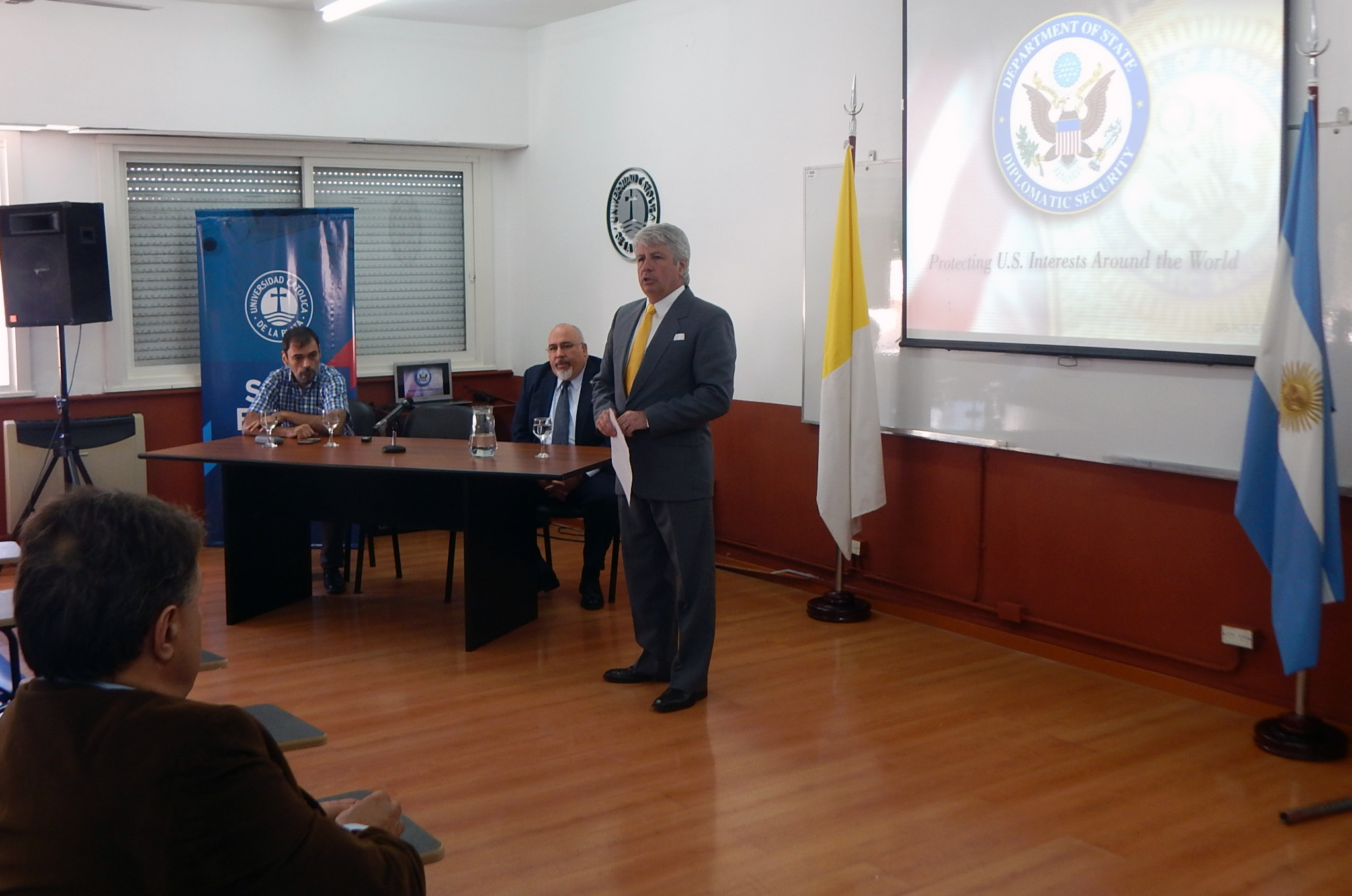 Jornada Documentación Internacional, Verificación y Control en Sede Bernal (1)