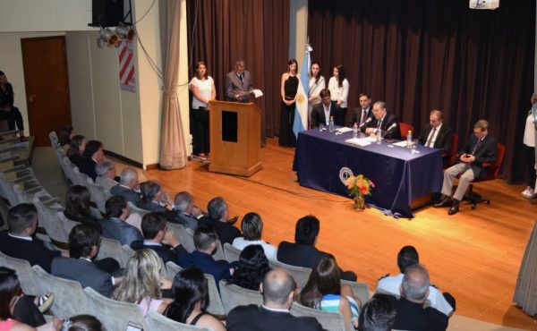 Acto de colación de grado de la Facultad de Derecho y Ciencias Políticas