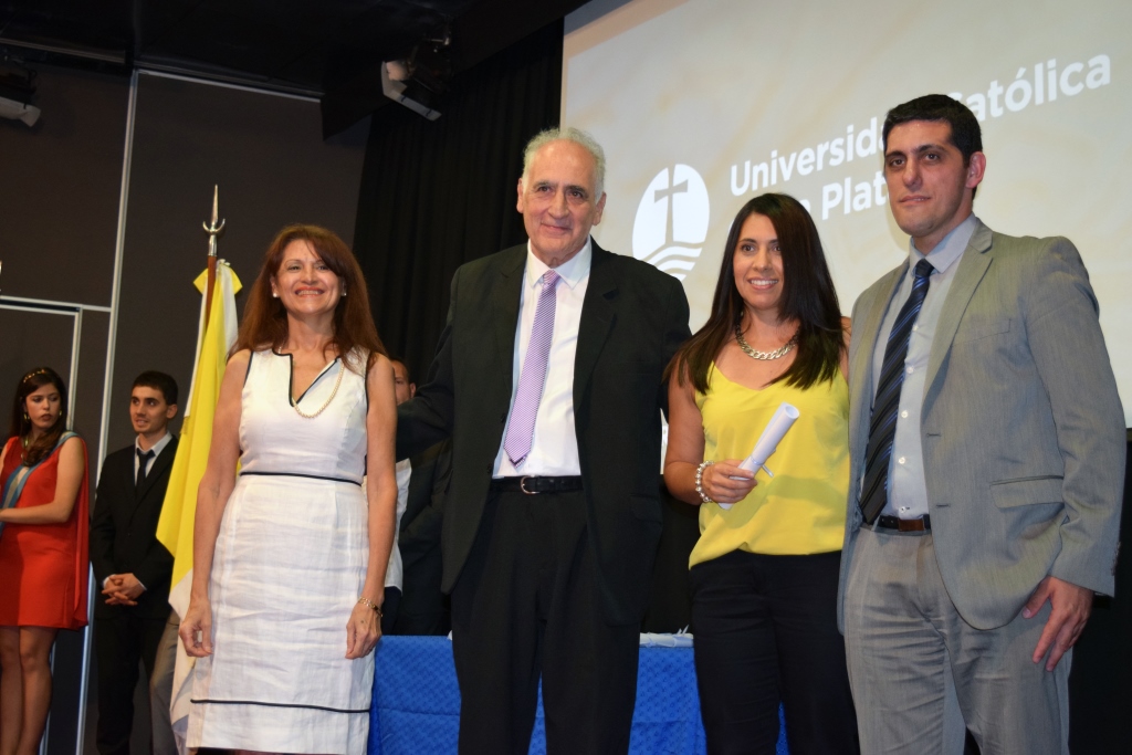 Acto de colación de la Facultad de Ciencias Económicas y Sociales