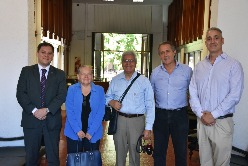 Encuentro con Especialistas en Cambio Climático y Desarrollo Sostenible