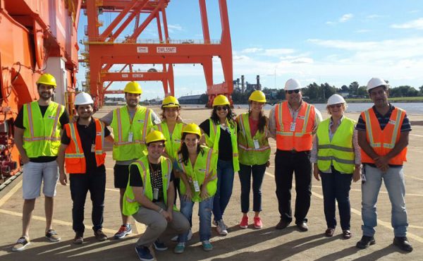 Visita de UCALP a TECPLATA S.A