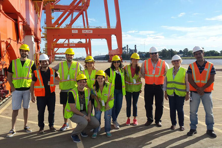 Visita de UCALP a TECPLATA S.A